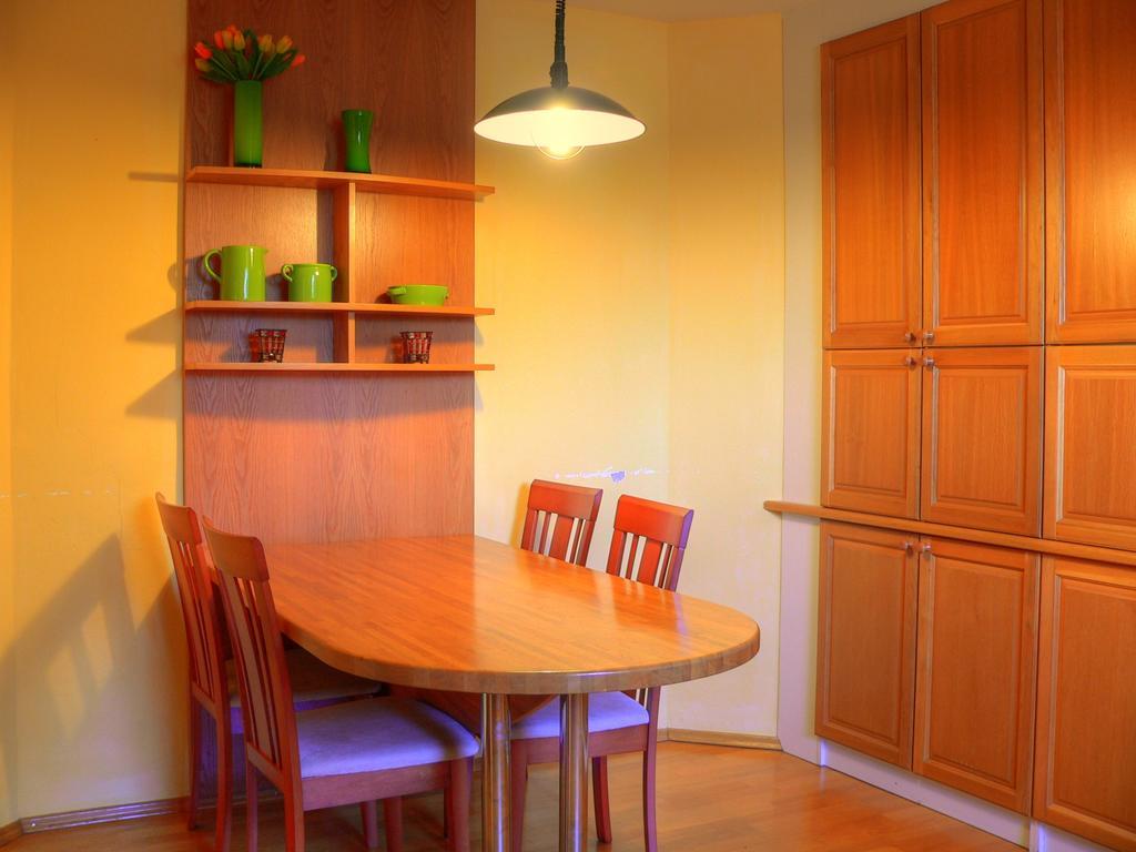 Privat Baja Hotel Lipótszentmiklós Szoba fotó
